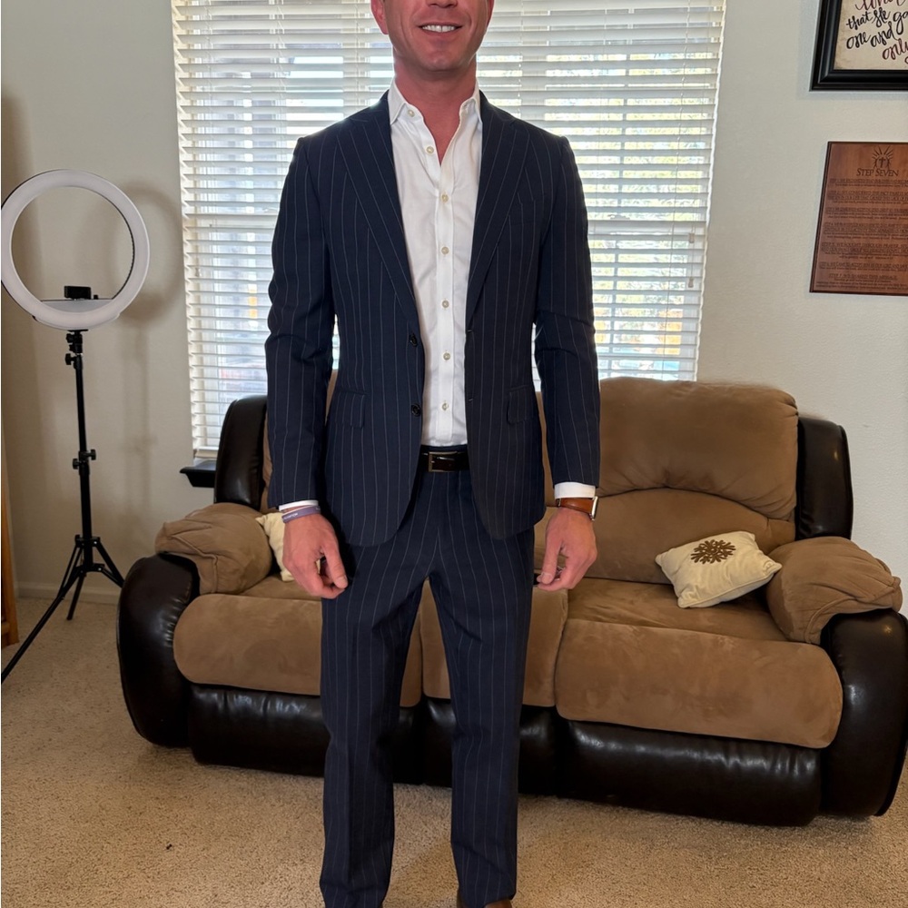 Suitsupply Blue Classic Suit